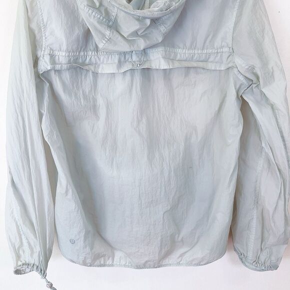 Lululemon Step Out Anorak Ocean Air Windbreaker Rain Jacket - Picture 12 of 16